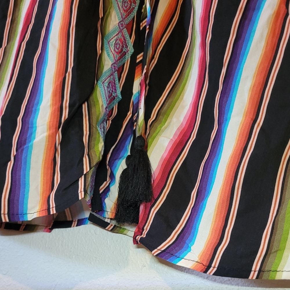 NWOT SAVANNA JANE Women's Small Striped Embroidered V-Neck Tunic Top Shirt Boho - Picture 8 of 11